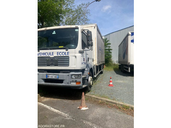 : fotografie din antet