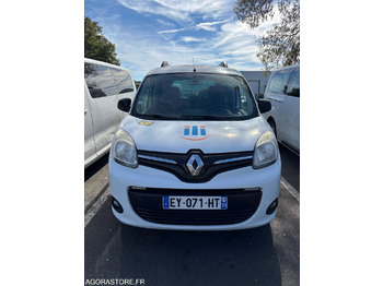 Automobil RENAULT