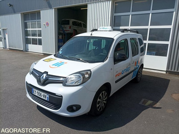 Automobil RENAULT