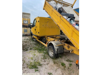 Autoutilitară basculantă RENAULT Mascott