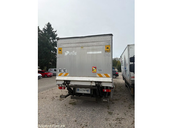 Camion RENAULT Midlum