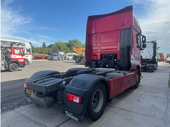 Cap tractor DAF XF 480 6X2 EURO 6 SKIRTS AIRCO AUTOMATIC: Foto 4