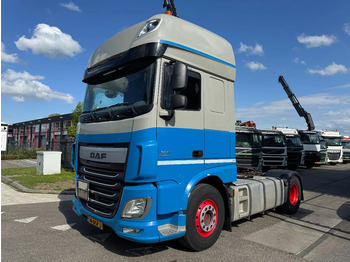 Cap tractor DAF XF 440