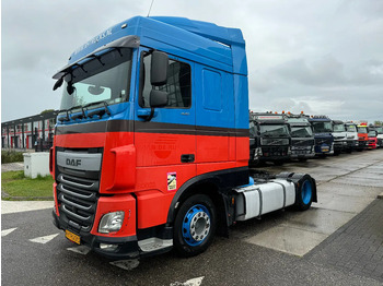 Cap tractor DAF XF 440