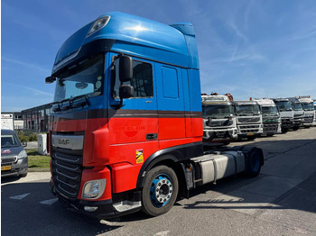 Cap tractor DAF XF 450