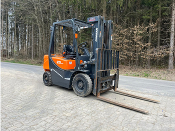 Stivuitor diesel Doosan D 25 GP: Foto 4