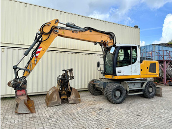 Excavator pe roţi LIEBHERR A 916
