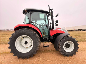 Tractor agricol STEYR 4065 S - COMPACT ALL-WHEEL DRIVE TRACTOR (2022): Foto 5 Tractor agricol STEYR 4065 S - COMPACT ALL-WHEEL DRIVE TRACTOR (2022): Foto 5