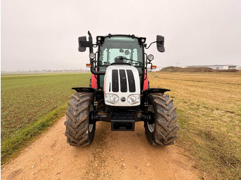 Tractor agricol STEYR 4065 S - COMPACT ALL-WHEEL DRIVE TRACTOR (2022): Foto 2 Tractor agricol STEYR 4065 S - COMPACT ALL-WHEEL DRIVE TRACTOR (2022): Foto 2