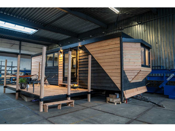 Container locuibil