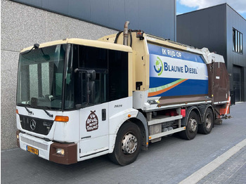 Camion MERCEDES-BENZ