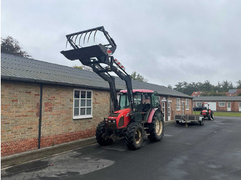 Tractor agricol ZETOR