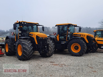 Tractor agricol JCB Fastrac 4220