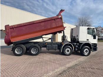 Camion basculantă Iveco Eurotrakker 340 380 8X4 Euro 2: Foto 4 Camion basculantă Iveco Eurotrakker 340 380 8X4 Euro 2: Foto 4