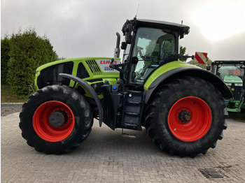 Tractor agricol CLAAS Axion 950