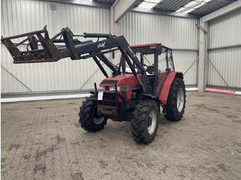 Tractor agricol CASE IH