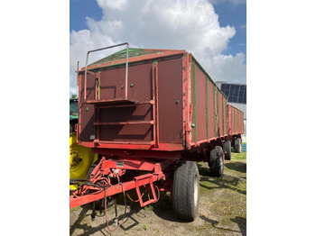 Remorcă basculantă