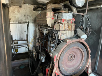Generator electric Cummins KTTA 19 C Dieselmotor in container 585 PK: Foto 4 Generator electric Cummins KTTA 19 C Dieselmotor in container 585 PK: Foto 4