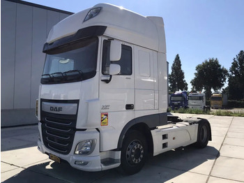 Cap tractor DAF XF 460