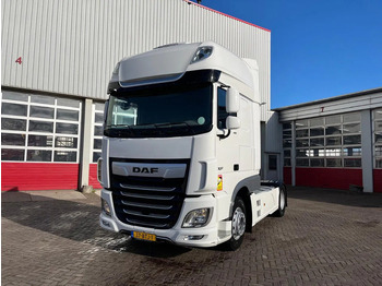 Cap tractor DAF XF 480