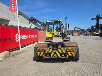 Leasing de Terberg RT223 4x4 Terberg RT223 4x4: Foto 5 Leasing de Terberg RT223 4x4 Terberg RT223 4x4: Foto 5