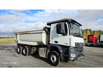 : fotografie din antet