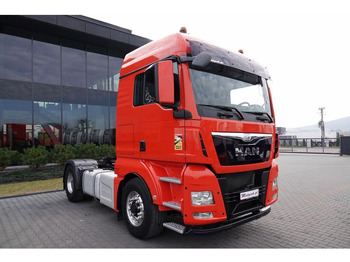 Cap tractor MAN TGX 18.440 / 4x4 / HYDRAULIKA / HYDRODRIVE / EURO 6 / MANUAL / P: Foto 3 Cap tractor MAN TGX 18.440 / 4x4 / HYDRAULIKA / HYDRODRIVE / EURO 6 / MANUAL / P: Foto 3