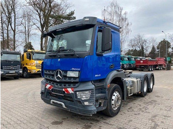 Cap tractor Mercedes-Benz AROCS 2643 6X4 EURO 6 SATTELZUG: Foto 2 Cap tractor Mercedes-Benz AROCS 2643 6X4 EURO 6 SATTELZUG: Foto 2