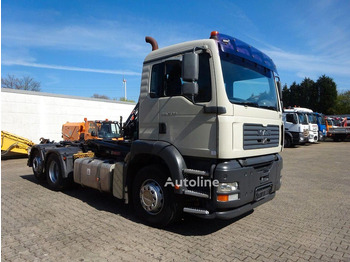 Camion cu cârlig MAN TGA 26.310