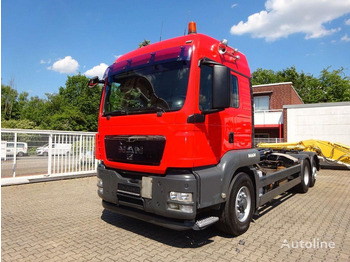 Camion cu cârlig MAN TGS 26.480 Hook lift truck 6x2: Foto 3