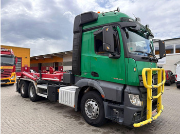 Camion cu cârlig MERCEDES-BENZ Actros 2648