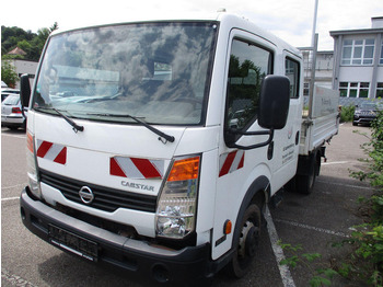 Camion platformă NISSAN