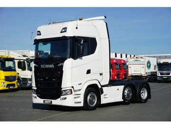 Cap tractor SCANIA S 500