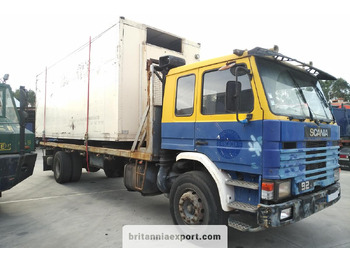 Camion platformă SCANIA P92