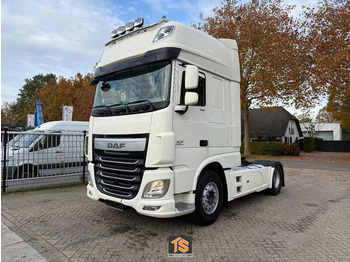 Cap tractor DAF XF 106 460