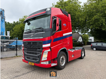 Cap tractor VOLVO FH 460