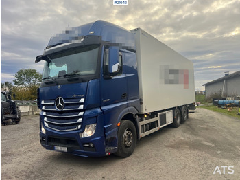 Camion furgon Mercedes-Benz Actrox 6x2 skapbil m/ kjøl/frys aggregat: Foto 2 Camion furgon Mercedes-Benz Actrox 6x2 skapbil m/ kjøl/frys aggregat: Foto 2