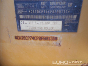Cilindru compactor 2011 CAT CP74: Foto 4 Cilindru compactor 2011 CAT CP74: Foto 4