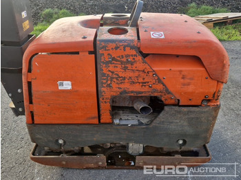 Maşină de asfaltat 2023 Husqvarna LH700: Foto 5