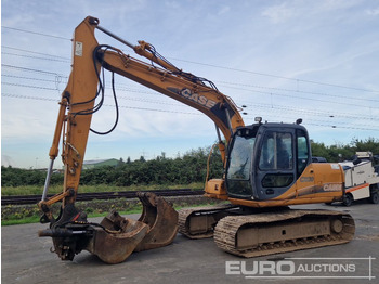 Excavator pe şenile CASE