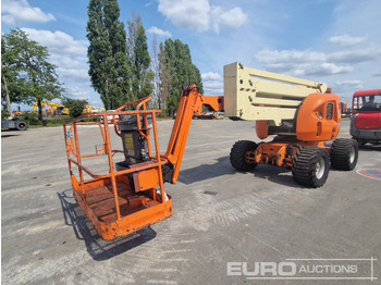 Autopropulsată platformă JLG