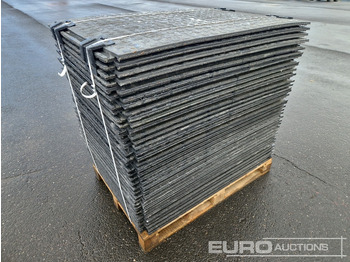 Echipamente de constructii Unused Pallet of Plastic Connectable Road Plates, 1200x800x28mm, 22kg per Plate (35 of): Foto 3