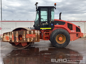 Cilindru compactor 2011 CAT CS74: Foto 2