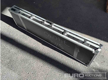 Echipamente de constructii CASE