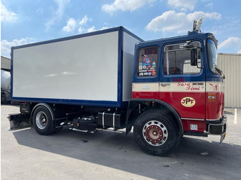 Leasing de  Camion SAVIEM SM 240 Camion SAVIEM SM 240: Foto 2