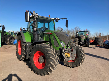 Tractor agricol FENDT 718 Vario