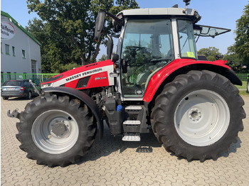 Tractor agricol MASSEY FERGUSON 100 series