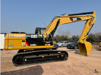 Excavator pe şenile CATERPILLAR 320D2