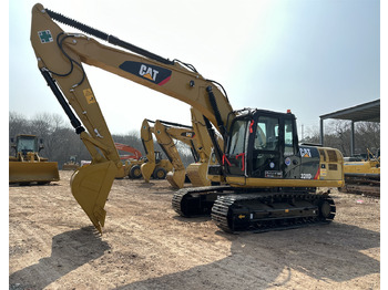 Excavator pe şenile CATERPILLAR 320D2