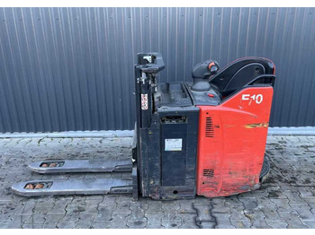 Transpalet la mare înălţime Linde D12HPSP: Foto 2 Transpalet la mare înălţime Linde D12HPSP: Foto 2